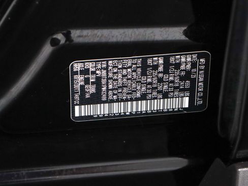 Used 2023 Nissan Rogue SV image 31