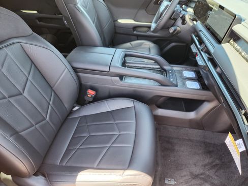 New 2027 Kia Telluride SX Prestige X-Pro AWD/4WD image 13