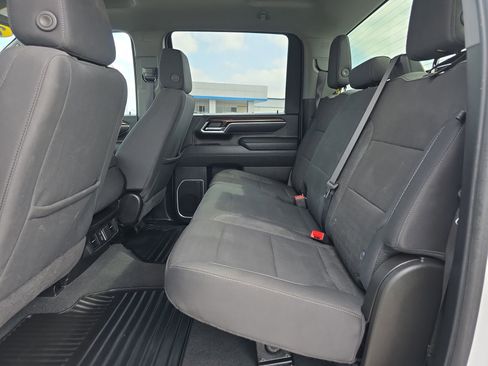 Used 2025 Chevrolet Silverado 2500 LT w/ Safety Package AWD/4WD image 13