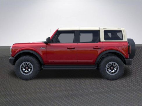 New 2026 Ford Bronco Outer Banks w/ Sasquatch Package image 3