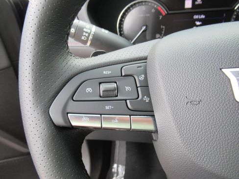 Used 2022 Cadillac XT4 Sport w/ Comfort Package FWD image 21