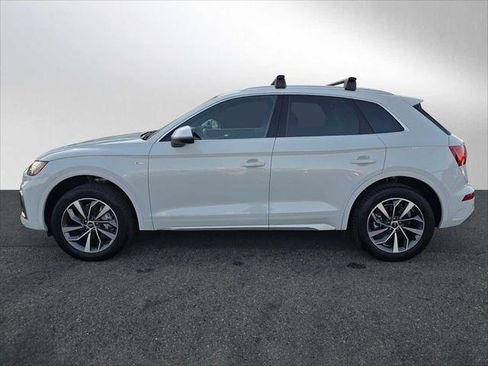 Certified 2025 Audi Q5 2.0T Premium Plus w/ Premium Plus Package image 6