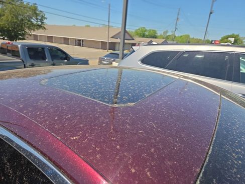 Used 2013 Lincoln MKZ FWD image 3