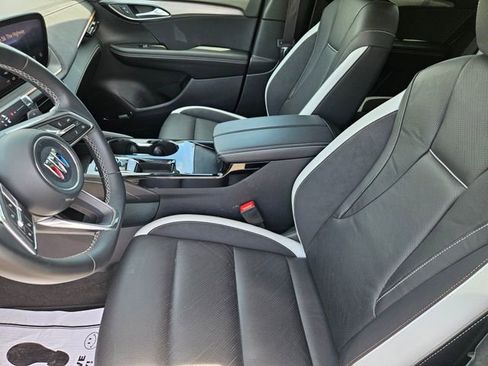 Used 2025 Buick Envision Sport Touring AWD/4WD image 11