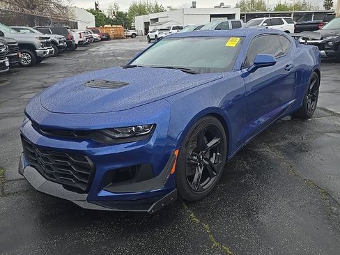 Used 2019 Chevrolet Camaro SS image 2