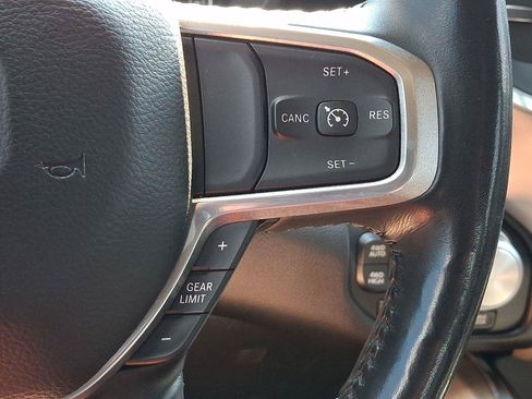Used 2021 RAM 1500 Laramie AWD/4WD image 22