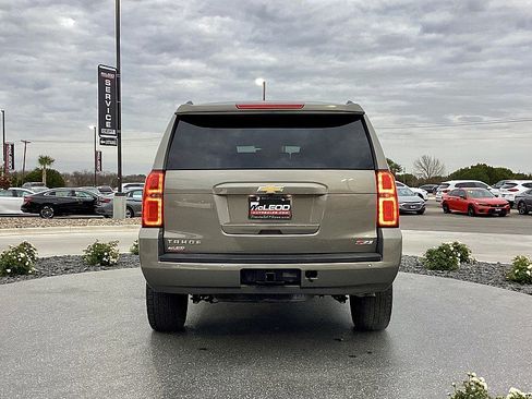 Used 2017 Chevrolet Tahoe LT w/ Luxury Package image 6