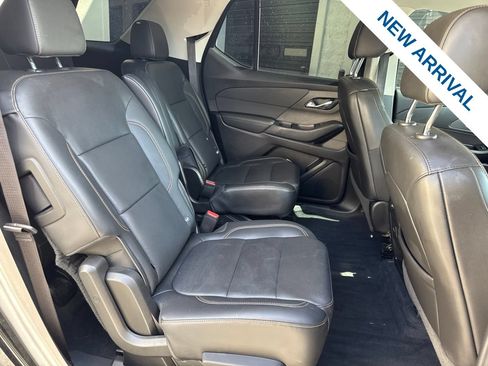 Used 2021 Chevrolet Traverse Premier w/ Redline Edition AWD/4WD image 11