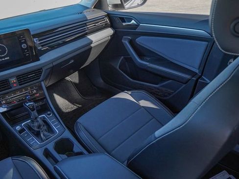 New 2026 Volkswagen Jetta SE image 21