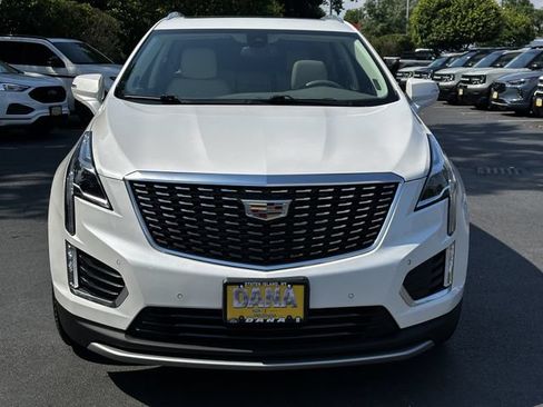 Used 2023 Cadillac XT5 Premium Luxury AWD/4WD image 2