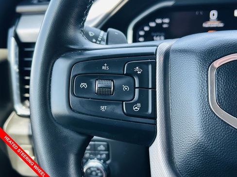 Used 2023 GMC Sierra 1500 Denali w/ Technology Package AWD/4WD image 9