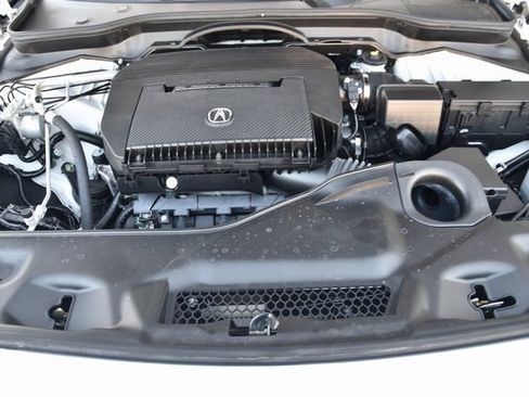 Used 2024 Acura MDX SH-AWD w/ Technology Package image 22