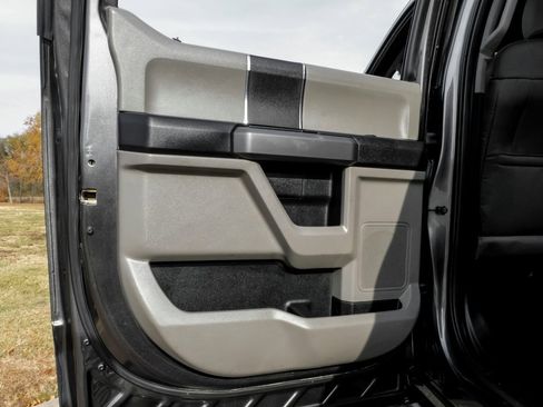 Used 2016 Ford F150 XLT image 52