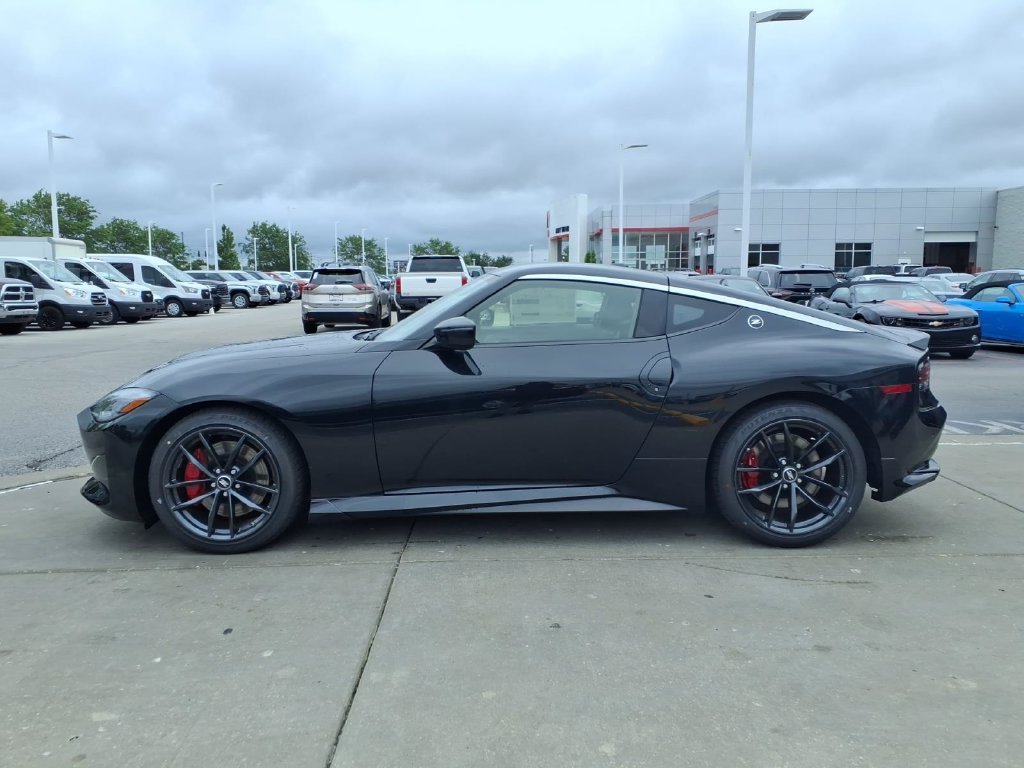 New 2026 Nissan Z Performance w/ Floor Mat Package RWD image 5