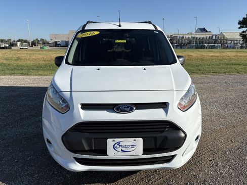 Used 2016 Ford Transit Connect XLT FWD image 2