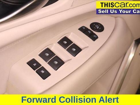 Used 2018 Cadillac Escalade Premium Luxury image 36