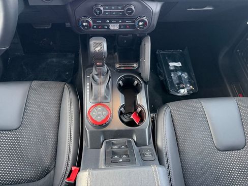 New 2025 Ford Bronco Raptor w/ Interior Carbon Fiber Pack image 18