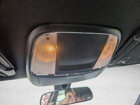 Used 2023 Dodge Charger SXT image 19