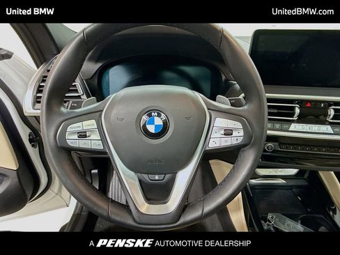 Used 2023 BMW X4 xDrive30i w/ Premium Package image 6