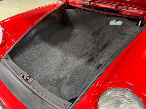 Used 1987 Porsche 911 Carrera RWD image 35