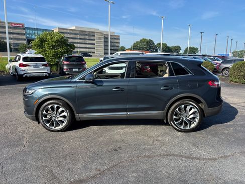 Certified 2023 Lincoln Nautilus Reserve w/ Cargo Utility Package AWD/4WD image 4