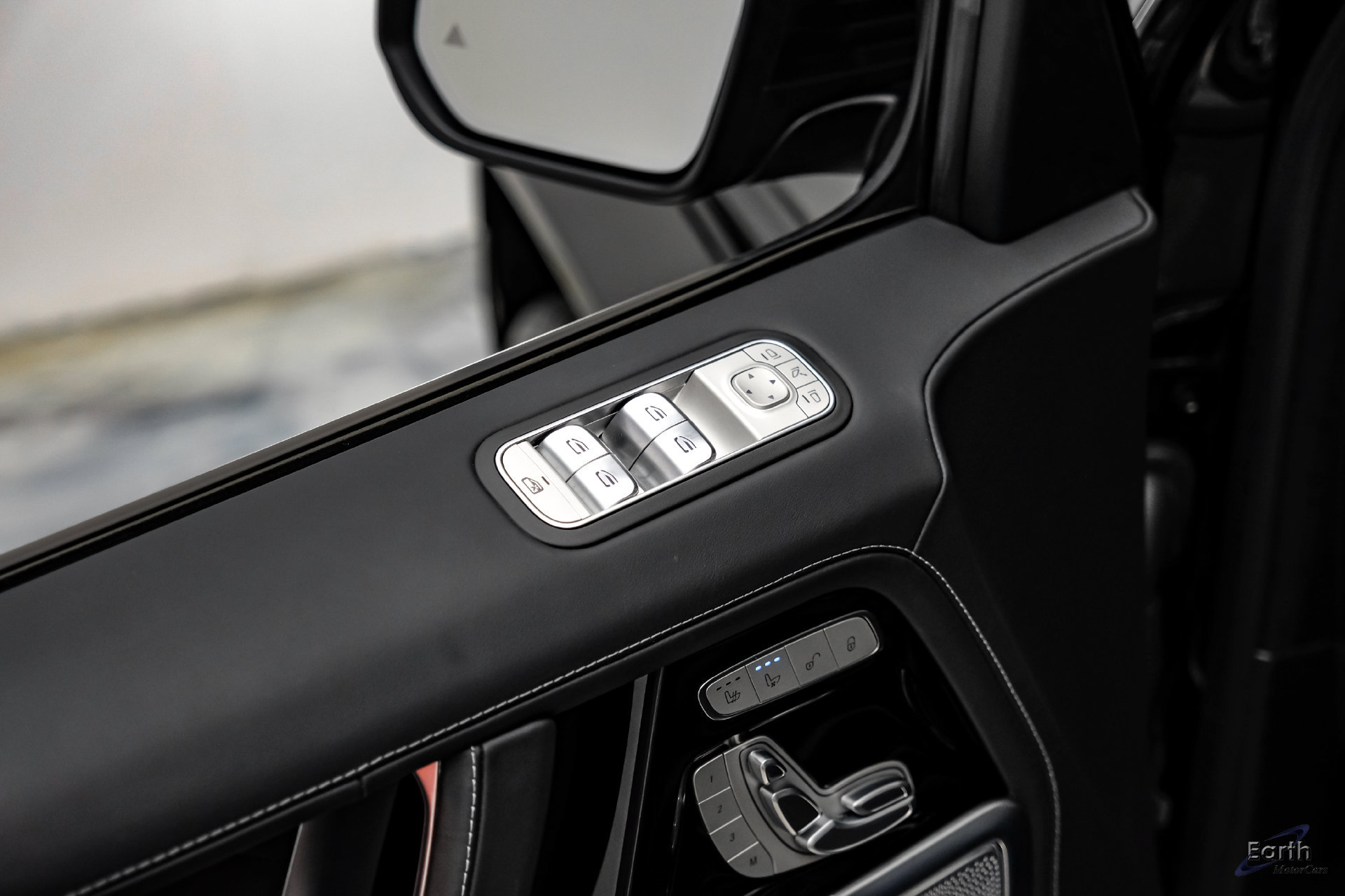 Used 2025 Mercedes-Benz G 63 AMG 4MATIC image 93