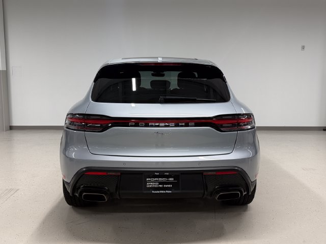 Certified 2024 Porsche Macan AWD/4WD image 6