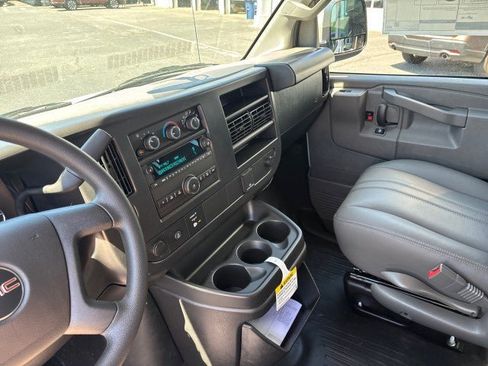 New 2026 GMC Savana 2500 w/ Driver Convenience Package RWD image 24
