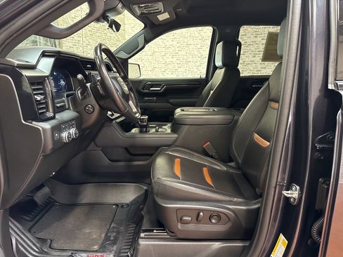 Used 2022 GMC Sierra 1500 AT4 w/ Technology Package image 24