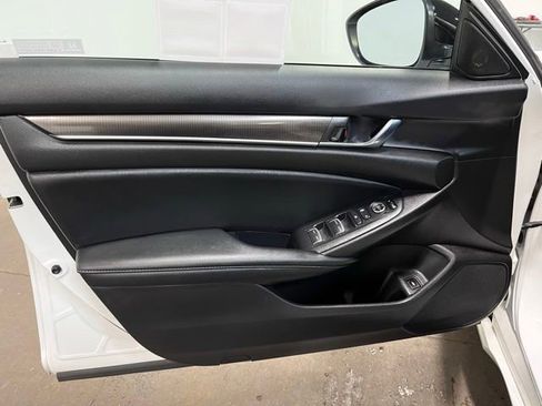 Used 2022 Honda Accord Sport image 20