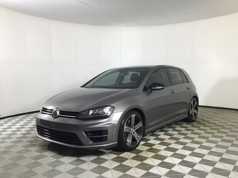 Used 2016 Volkswagen Golf Base image 3