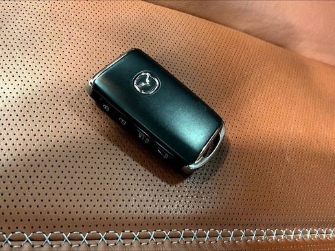 Used 2023 MAZDA MX-5 Miata Grand Touring image 13