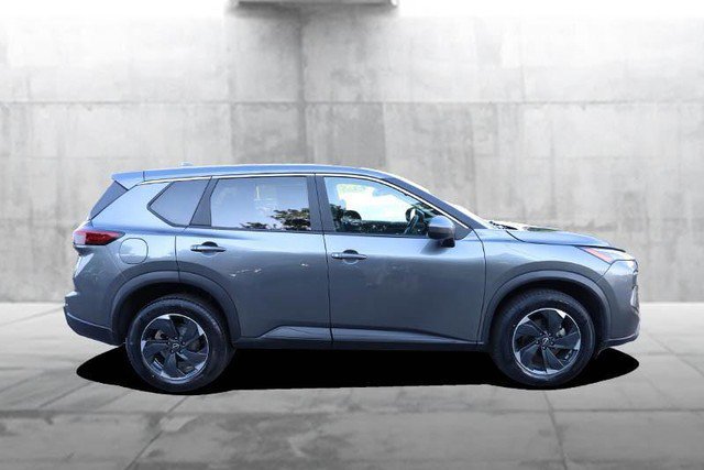 Certified 2024 Nissan Rogue SV AWD/4WD image 5
