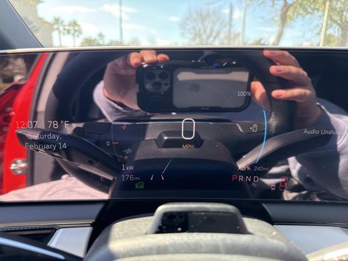 New 2026 Cadillac Optiq Sport 1 image 33