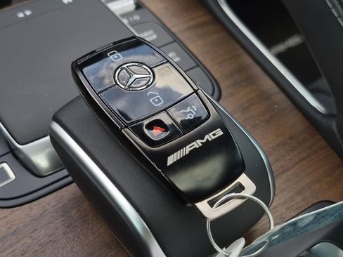 Certified 2025 Mercedes-Benz GLE 53 AMG 4MATIC Coupe image 42
