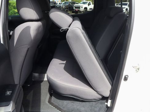 Used 2019 Toyota Tacoma TRD Off-Road AWD/4WD image 41
