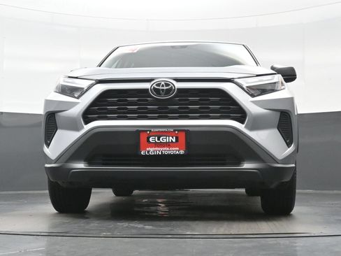 Used 2024 Toyota RAV4 LE AWD/4WD image 25