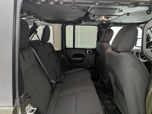 Used 2023 Jeep Wrangler Unlimited image 22