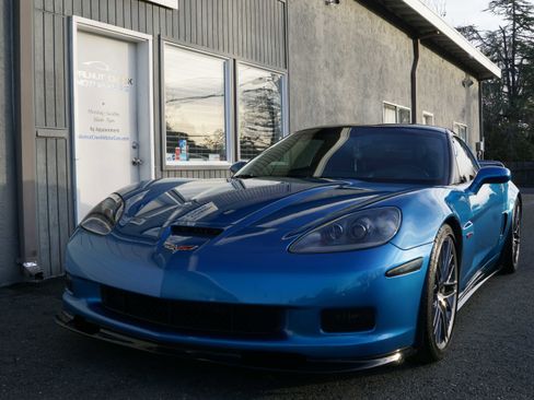 Used 2011 Chevrolet Corvette Z06 image 3