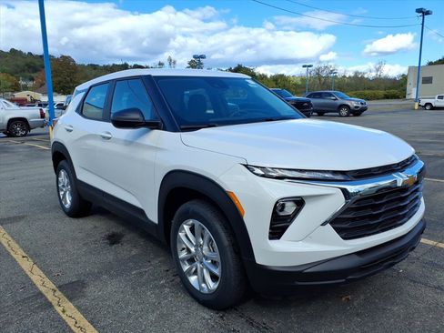 New 2026 Chevrolet TrailBlazer LS image 1