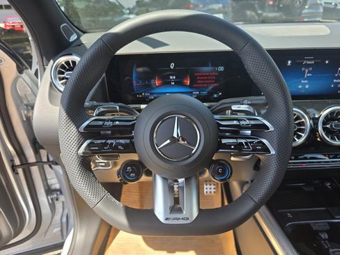 New 2026 Mercedes-Benz GLA 35 AMG 4MATIC image 16