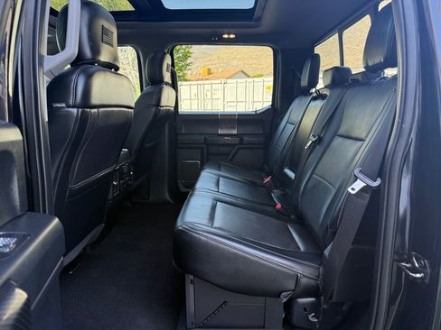 Used 2019 Ford F250 Lariat w/ Lariat Ultimate Package AWD/4WD image 36