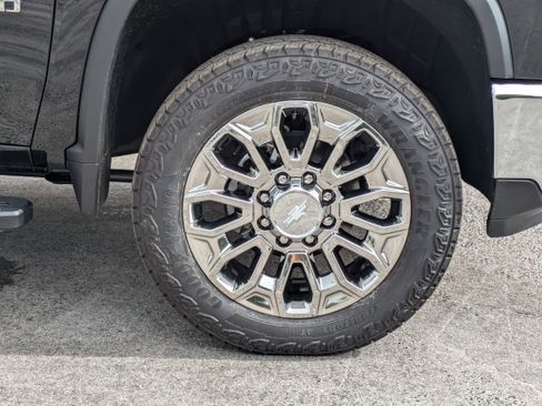 New 2026 Chevrolet Silverado 2500 LTZ w/ LTZ Premium Package image 12