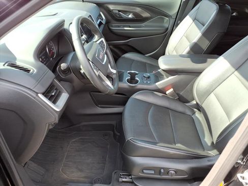 Used 2024 GMC Terrain SLT w/ Infotainment Package II AWD/4WD image 5