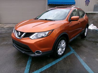 Used 2017 Nissan Rogue Sport SV w/ SV Premium Package