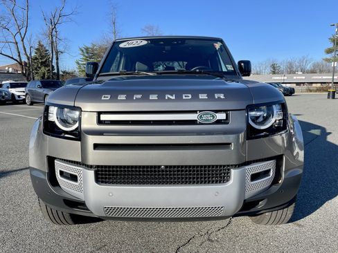 Used 2022 Land Rover Defender 110 S image 2