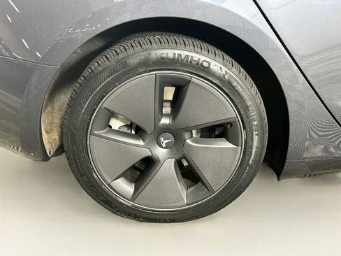 Used 2023 Tesla Model 3 Standard Range RWD image 11