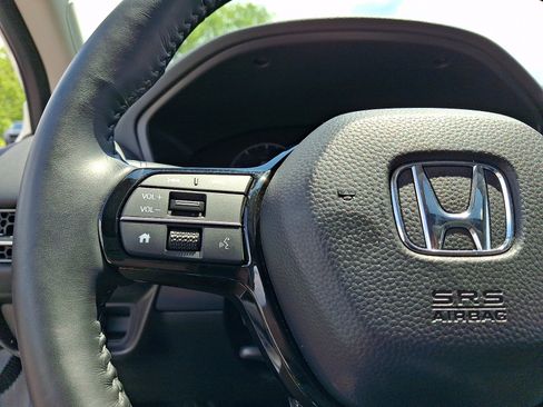 Used 2025 Honda HR-V EX-L image 21