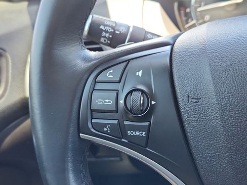 Used 2017 Acura MDX w/ Technology Package AWD/4WD image 19