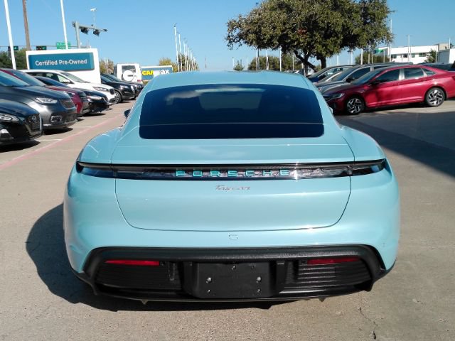 Used 2022 Porsche Taycan RWD image 7